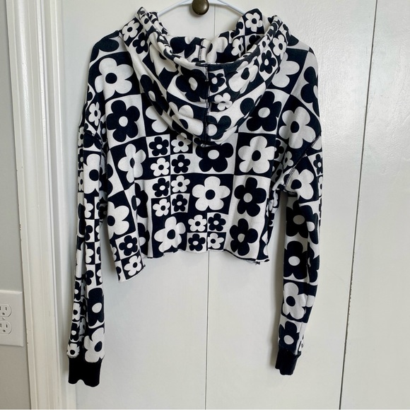 WILD FABLE crop hoodie - Picture 2 of 7